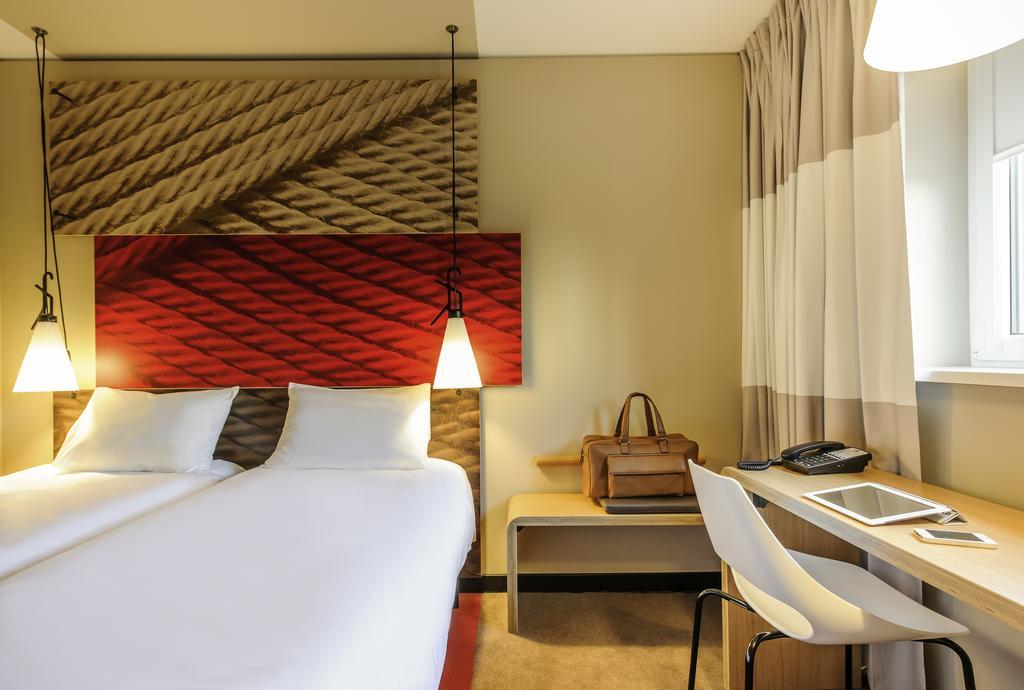 Hotel Ibis Alster Centrum Amburgo